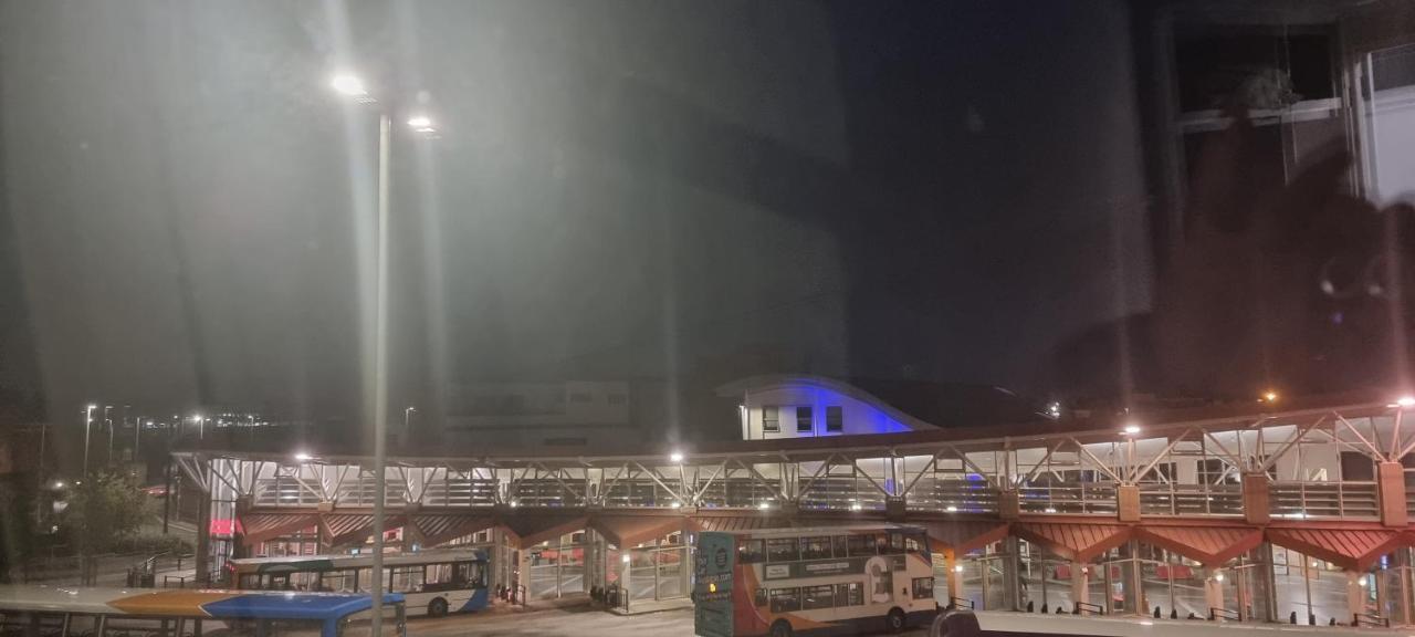 מנספילד Midlands Hotel מראה חיצוני תמונה
