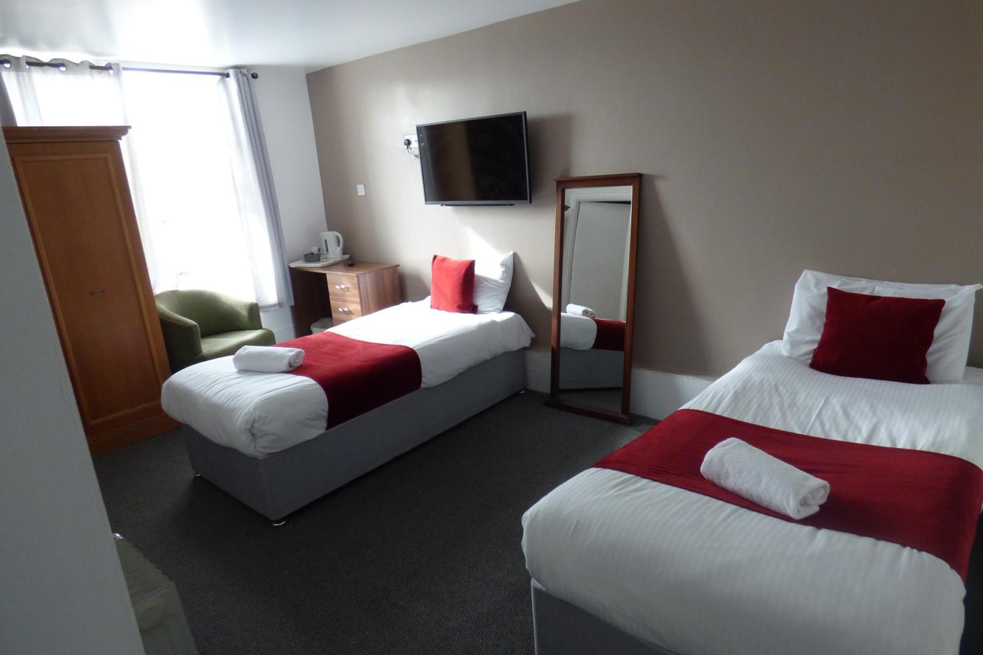 מנספילד Midlands Hotel מראה חיצוני תמונה